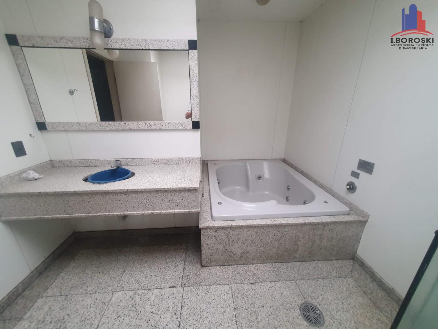 Prédio Inteiro à venda com 21 quartos, 2031m² - Foto 5